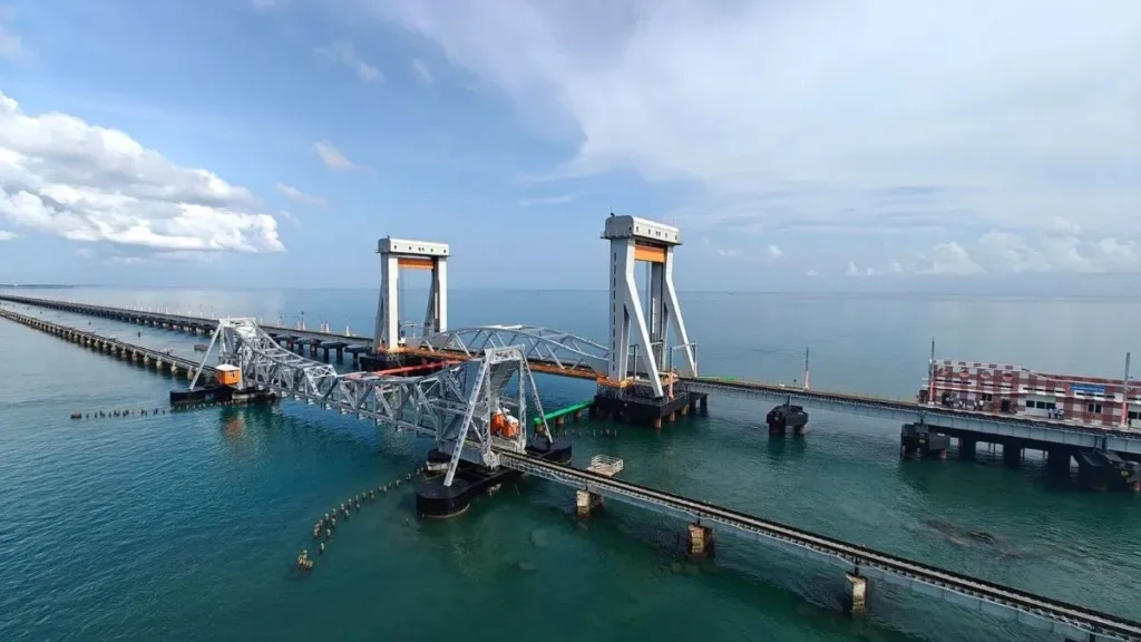6vartical-bridge-in-pamban