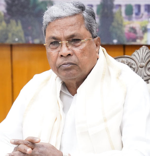 BREAKING : ವಿಧಾನಸಭಾ ಚುನಾವಣೆಯಲ್ಲಿ ಅಕ್ರಮ ಕೇಸ್ : CM ಸಿದ್ದರಾಮಯ್ಯಗೆ ಸುಪ್ರೀಂಕೋರ್ಟ್’ನಿಂದ ನೋಟಿಸ್ ಜಾರಿ..!