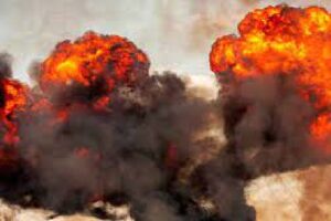 ಬಲೂಚಿಸ್ತಾನದಲ್ಲಿ ಶಾಲಾ ಬಸ್ ಮೇಲೆ ಆತ್ಮಾಹುತಿ ಕಾರ್ ಬಾಂಬ್ ದಾಳಿ