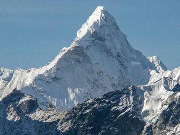 28-1448712285-everest
