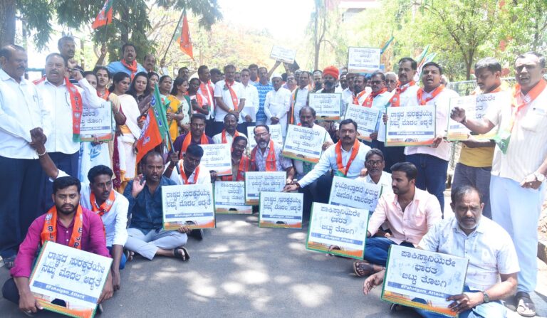 c25a1984-f09f-4025-8a8a-49141720257b