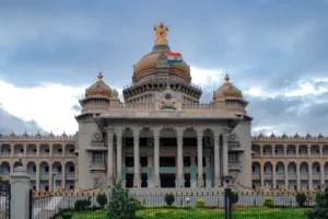 9fce83588d6af86ad3f54396d39c582b619ee0b4040a5c2461218a9b6d658e88