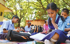 ರಾಜ್ಯದ ಎಲ್ಲಾ ಶಾಲೆಗಳಲ್ಲಿ ಪ್ರತಿ ತಿಂಗಳು 3ನೇ ಶನಿವಾರ ಬ್ಯಾಗ್ ಲೆಸ್ ಡೇ : ಶಿಕ್ಷಣ ಇಲಾಖೆ ಮಹತ್ವದ ಆದೇಶ