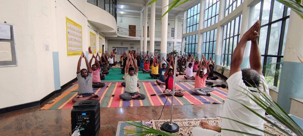 ಕೆ.ಎಸ್.ಆರ್.ಟಿ.ಸಿ ನೌಕರರಿಗೆ ಯೋಗ ಕಾರ್ಯಗಾರ