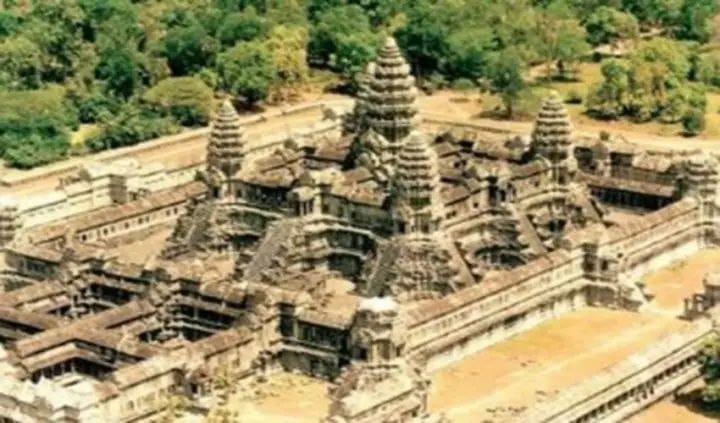 WhatsApp Image 2025-09-04 at 10.42.12 PM