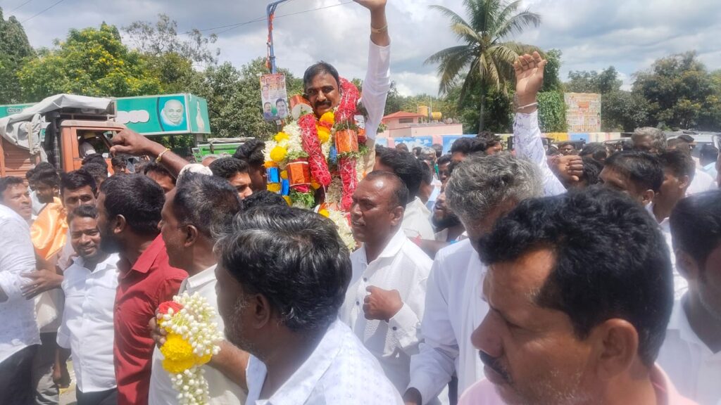 WhatsApp Image 2025-10-11 at 10.00.07 PM (1)