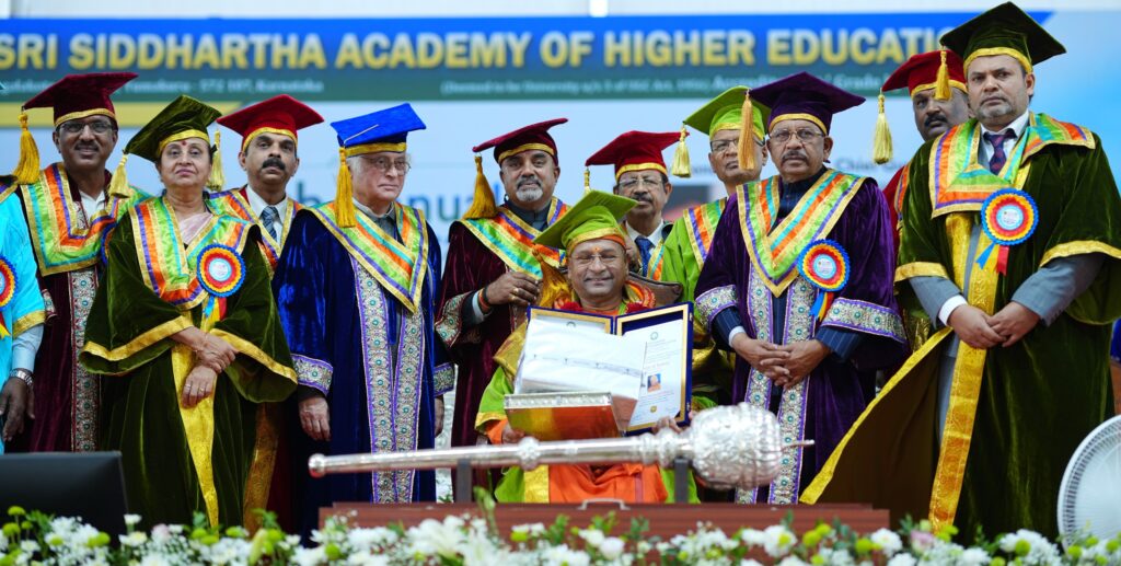 WhatsApp Image 2025-11-22 at 6.59.36 PM