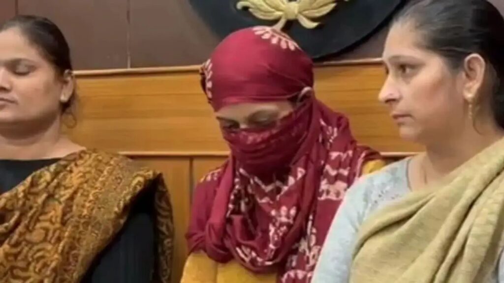 n69165060617648261872906228a330bb84d506728c1ed26c4bcc4005ae434ba11a1dfdbcefff762a585427