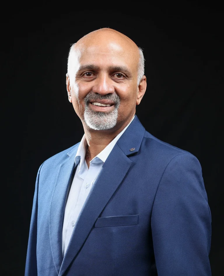 ಸಂಜಯ್‌ ಕೊಪ್ಪಿಕರ್‌