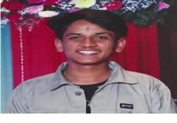 n7017407351771652046526ee4c78a2126c79d2a3007d10f58f2b84fb4cc593c6cb58ded8bffbc9ddedaeea