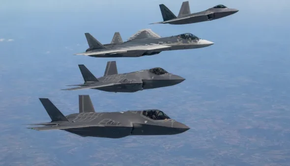 types-of-fifth-generation-fighter-jets-fmz2-600x338