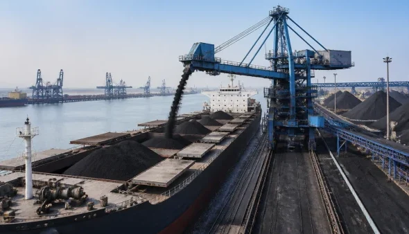 paradip-port-sets-single-day-coal-loading-record-rk1l-600x338